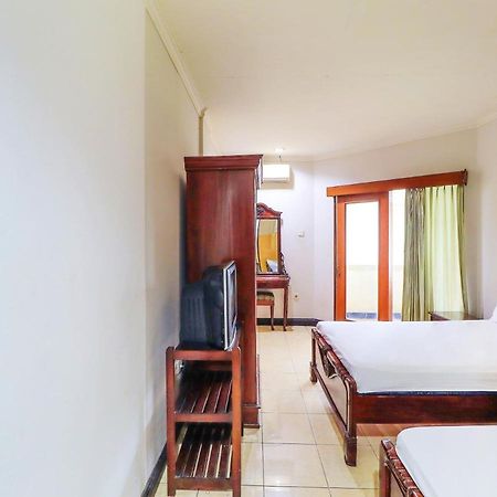 Oyo 91608 Hotel Gatsu Indah Denpasar Kültér fotó