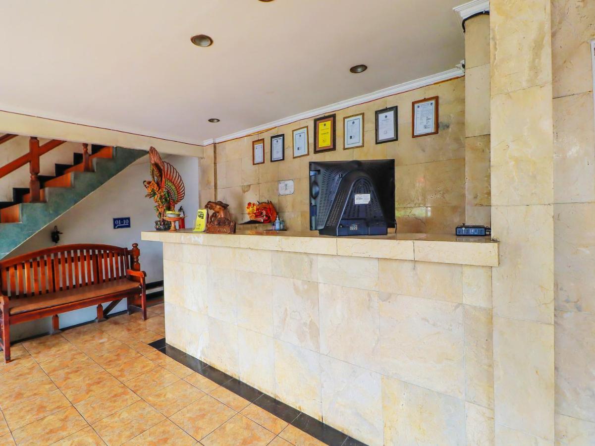 Oyo 91608 Hotel Gatsu Indah Denpasar Kültér fotó