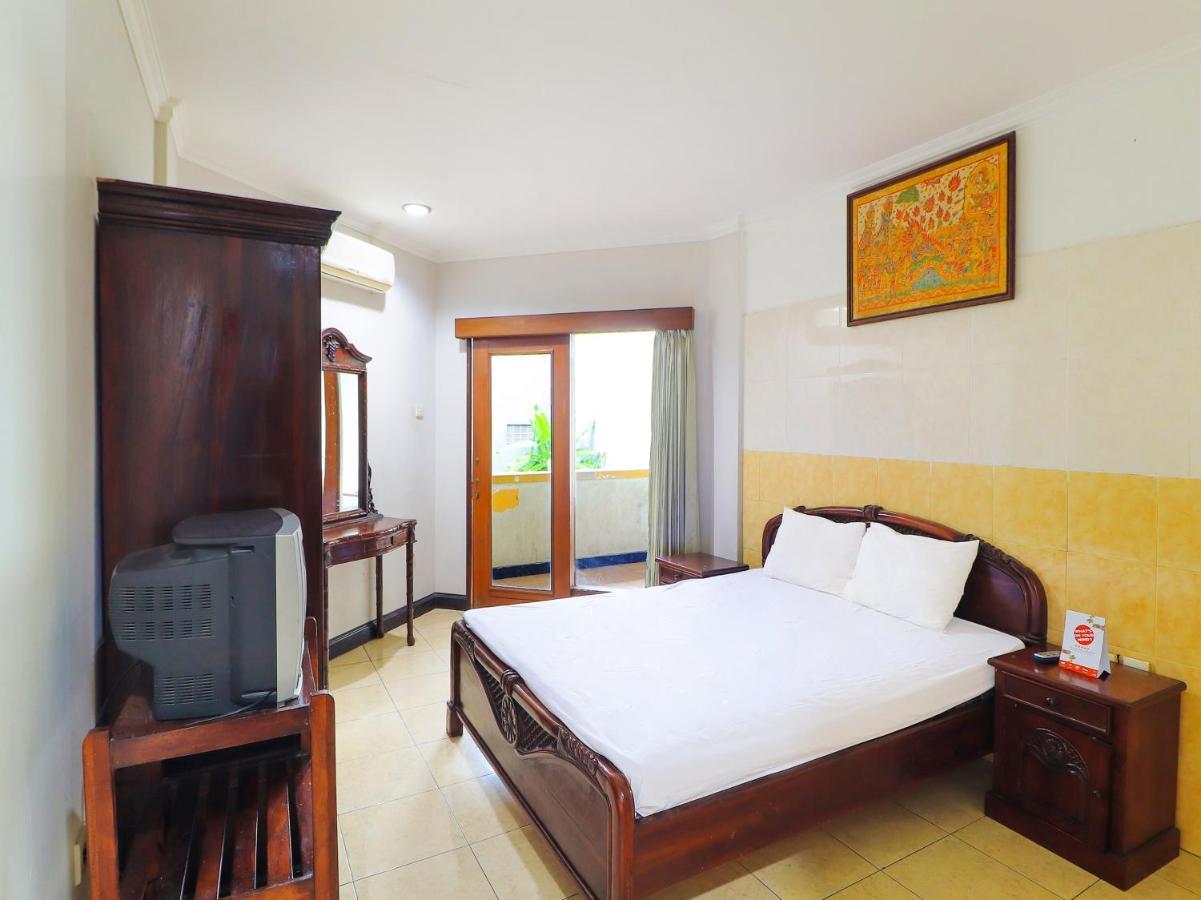 Oyo 91608 Hotel Gatsu Indah Denpasar Kültér fotó