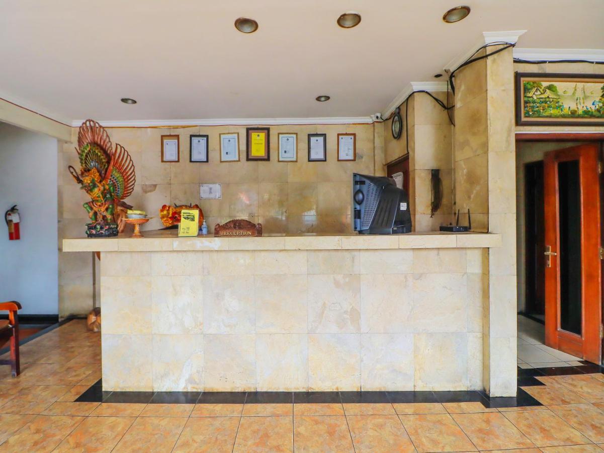 Oyo 91608 Hotel Gatsu Indah Denpasar Kültér fotó