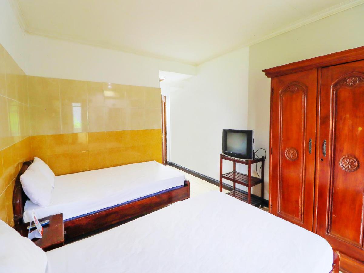 Oyo 91608 Hotel Gatsu Indah Denpasar Kültér fotó